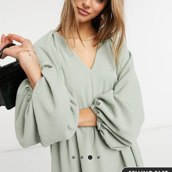 ASOS Design Textures Mini Smock Dress Sage Green - Picture 3 of 5